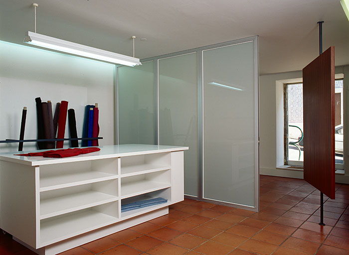 Fotografia - Remodelação de atelier e loja — Loja Branca