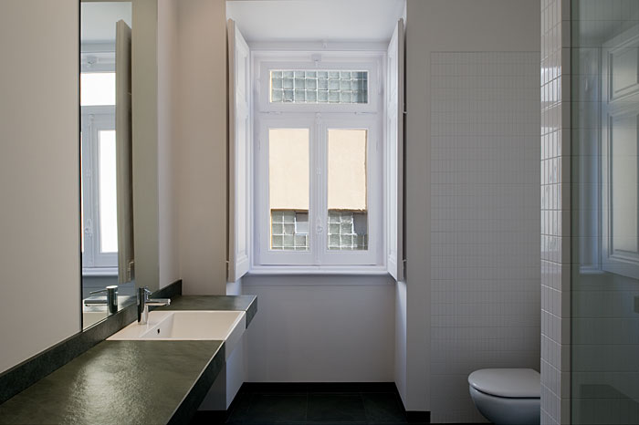 Fotografia - Renovação de duas casas de banho